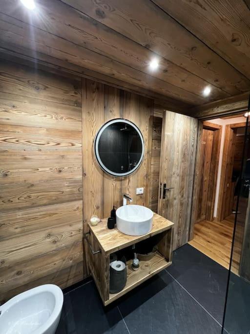 Monolocale 50Mt Da Skilift Cascata Et Cristallo Studio Apartment マデージモ エクステリア 写真